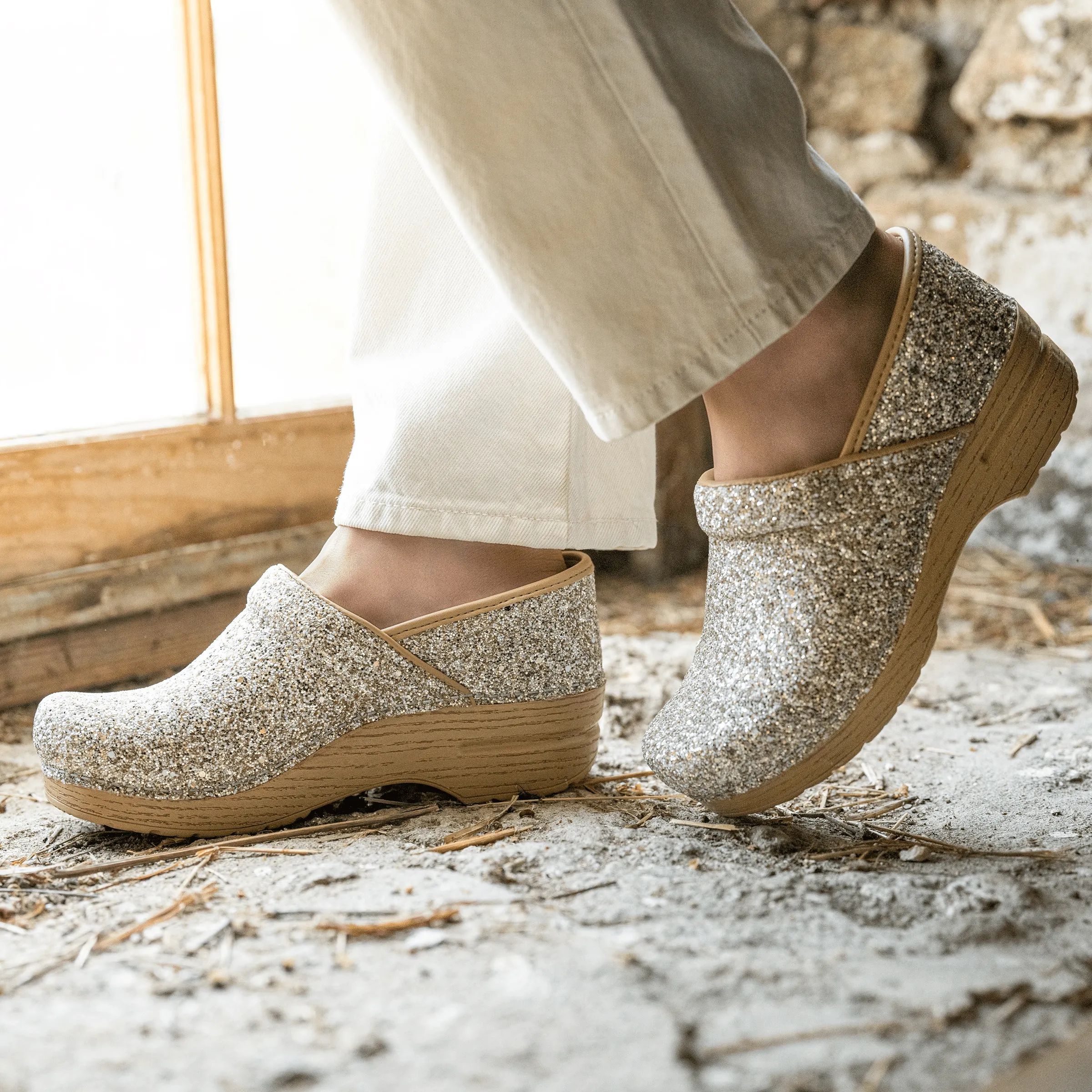 Professional | Glitter | Champagne Ventilated Design Daily Essential