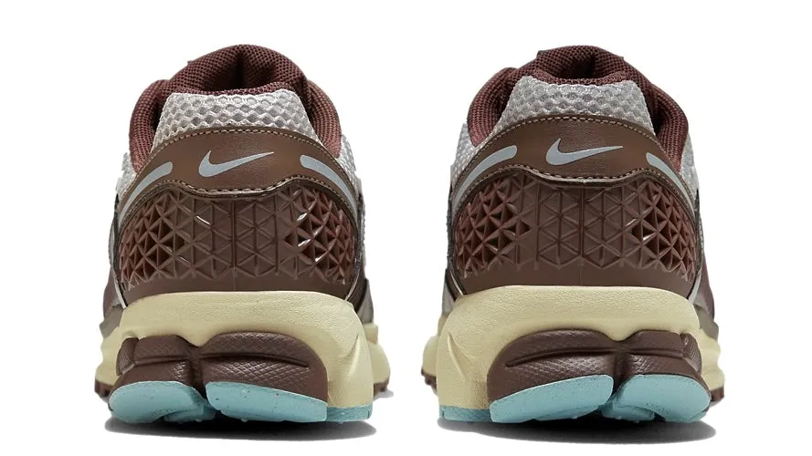 Comfortable Wear Nike Zoom Vomero 5 Earth Fossil (Women's)