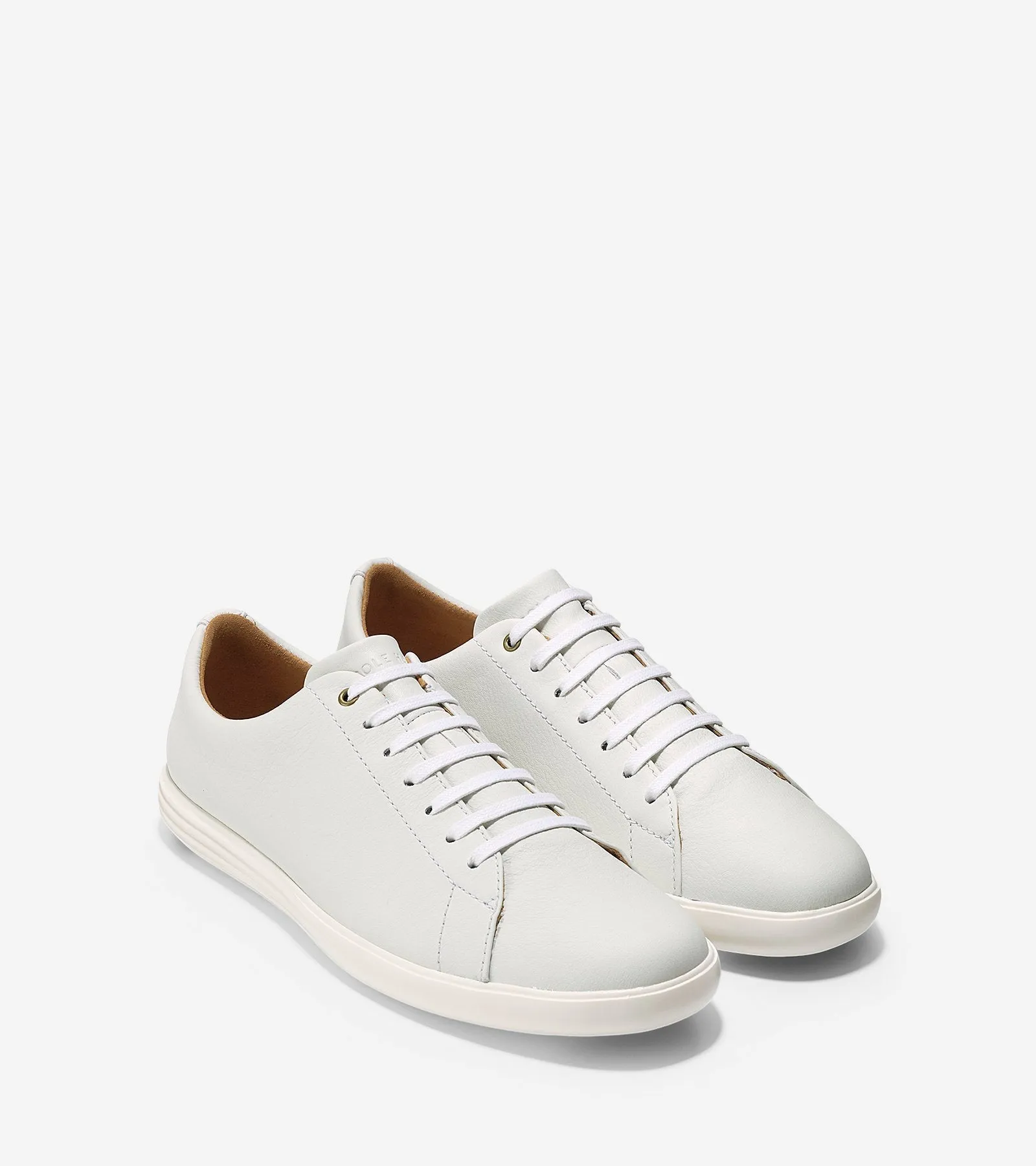 Gym Essential Grand Crosscourt Sneaker