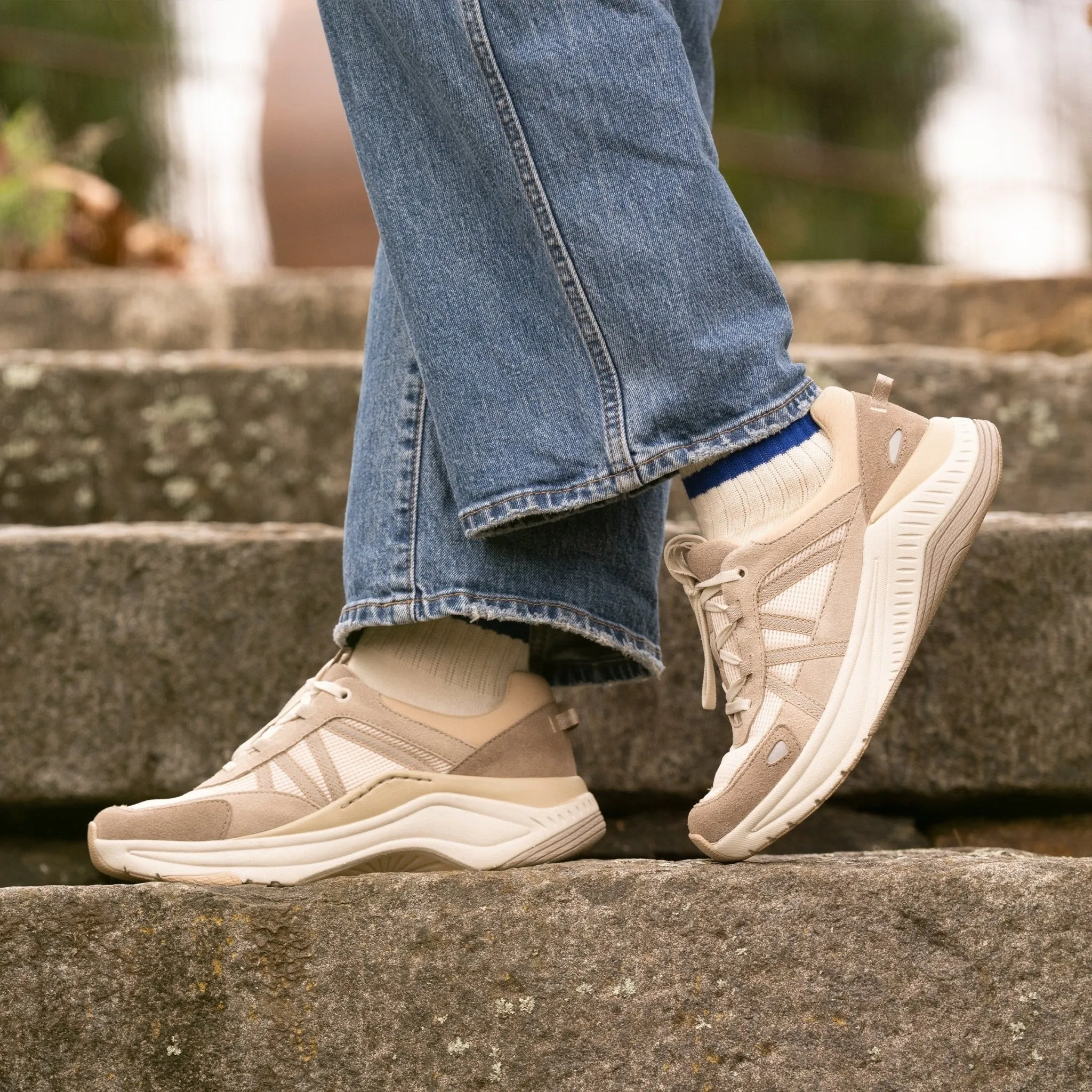 Poppy | Suede | Dune Party Mood Short Trip