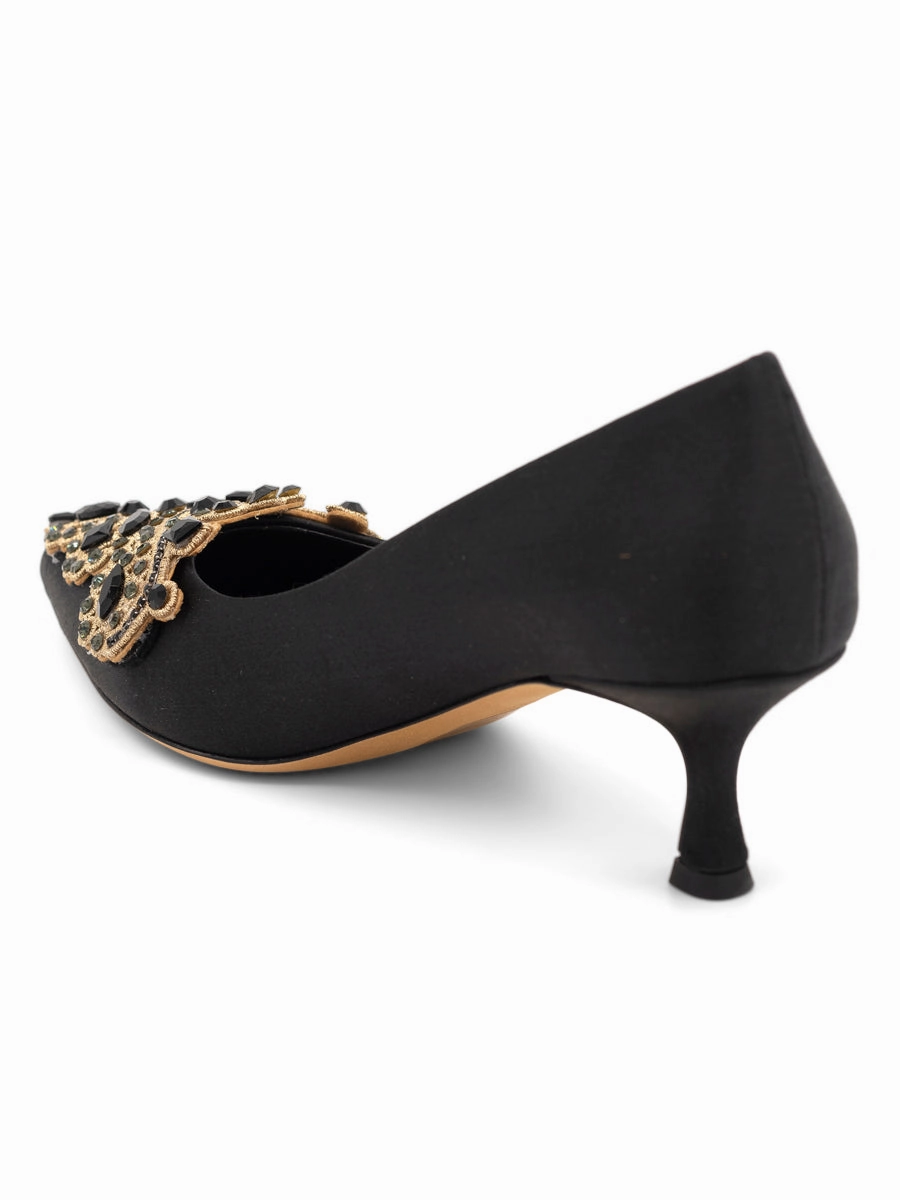 Pointed Shoes Charity Chic Sabrina Pointed Toe Kitten Heel