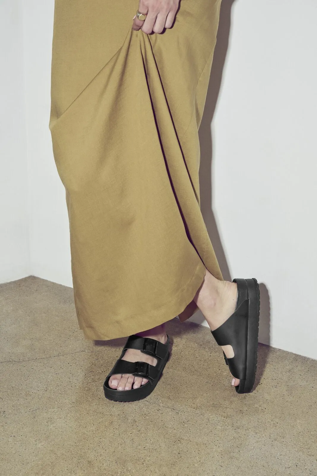 Arizona Platform | Vegan | Birko-Flor | Black Team Match Fast Track