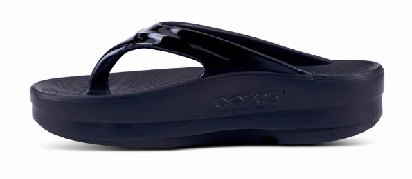 Compact Fit OOFOS 1410 OOMEGA  - BLACK