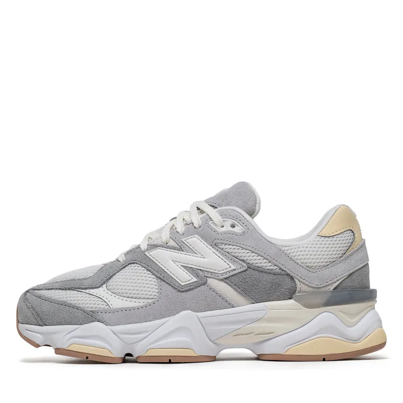 ergonomic running shoes New Balance 9060 (GS) - Sea Salt/Raincloud