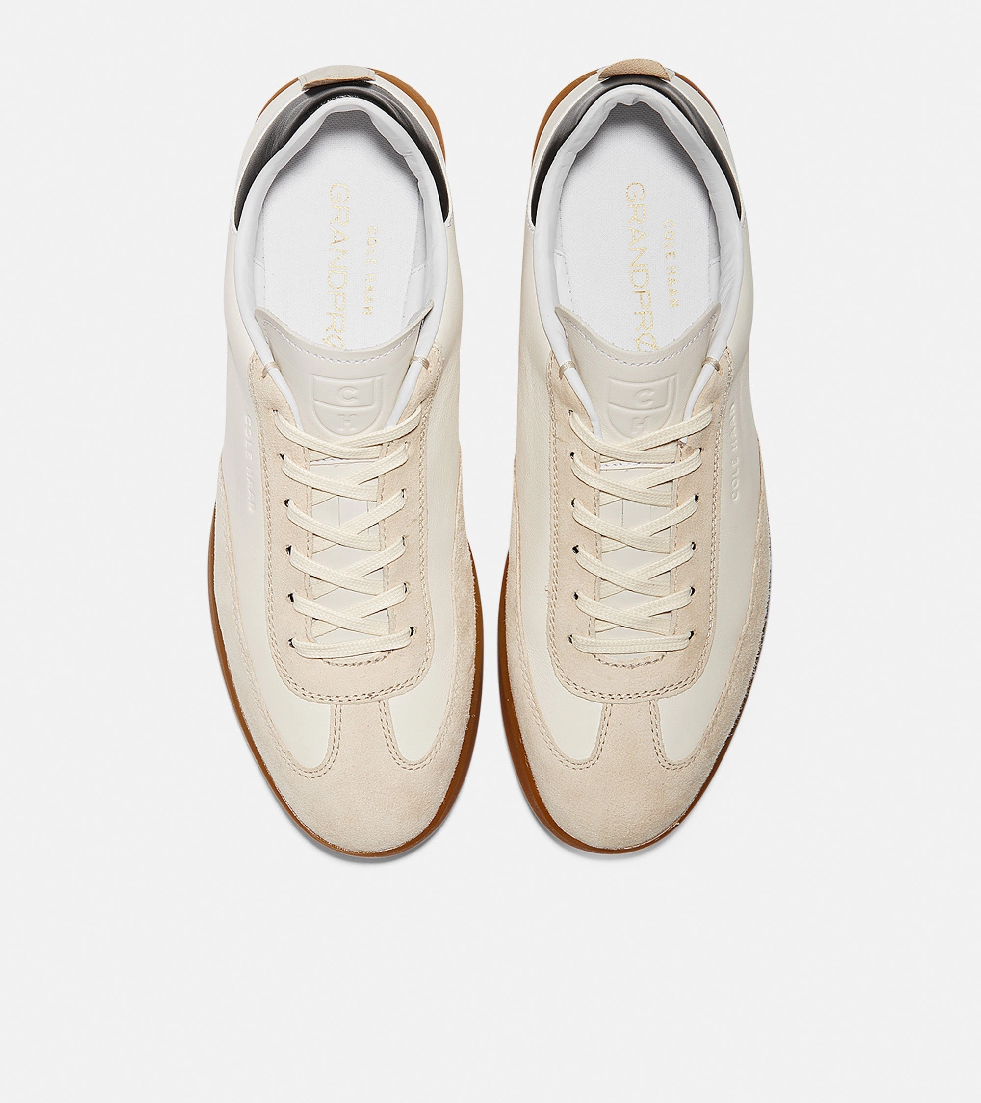 over - pronation GrandPr? Turf Sneaker