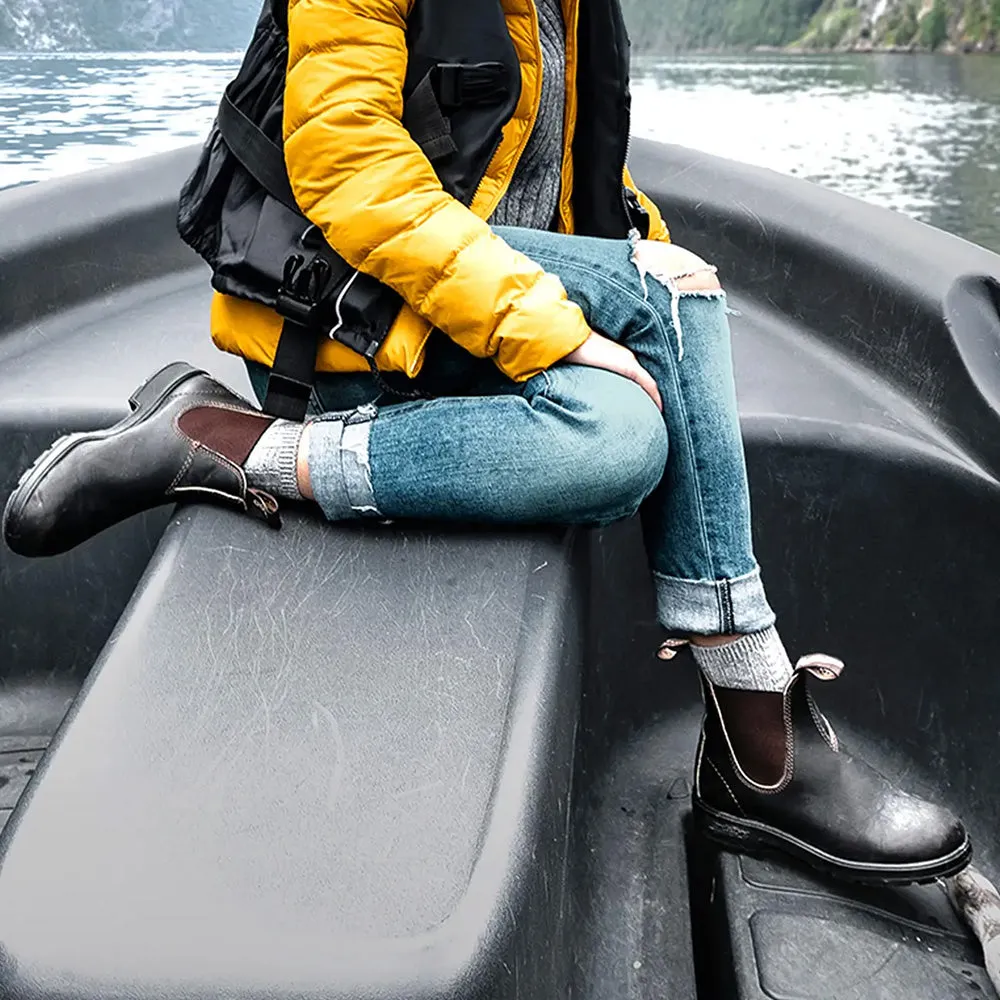 Blundstone Original 500 in Brown Grippy Build Long-Distance Walk Breathable Morning Walk