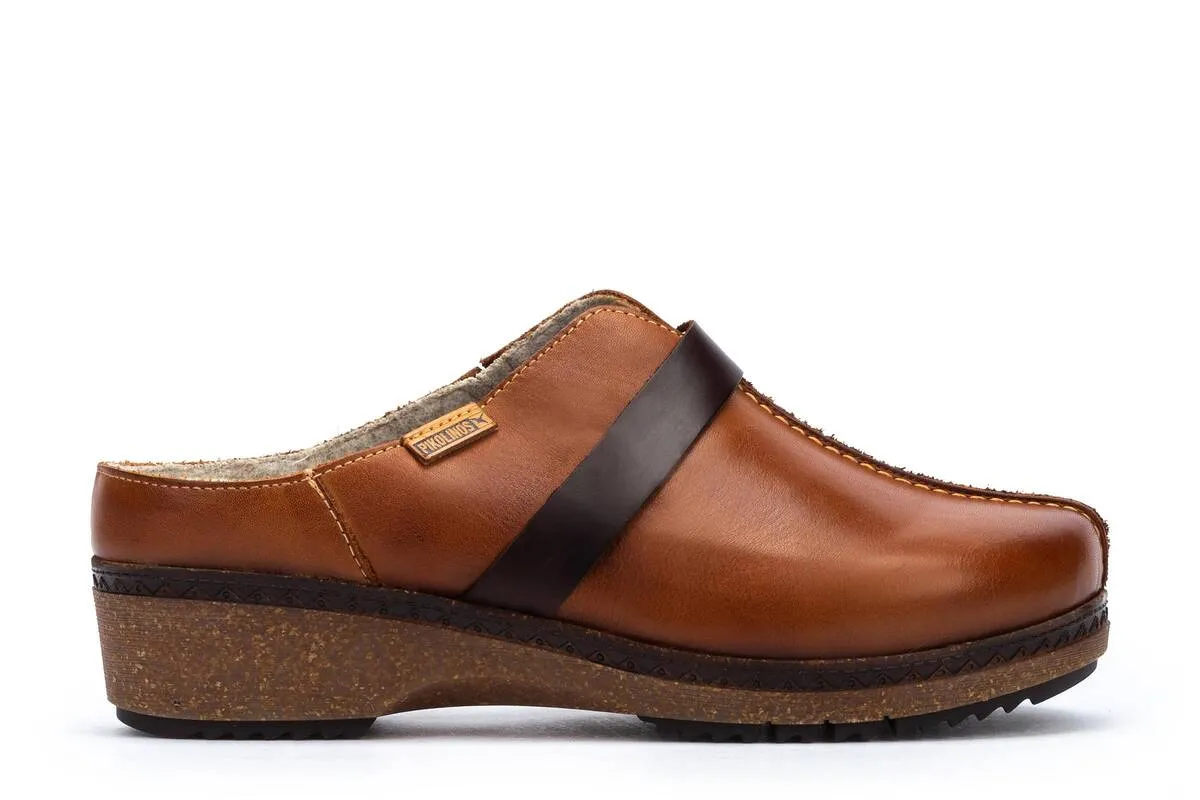 Granada Clog | Brandy Soft Tone Ice Guard