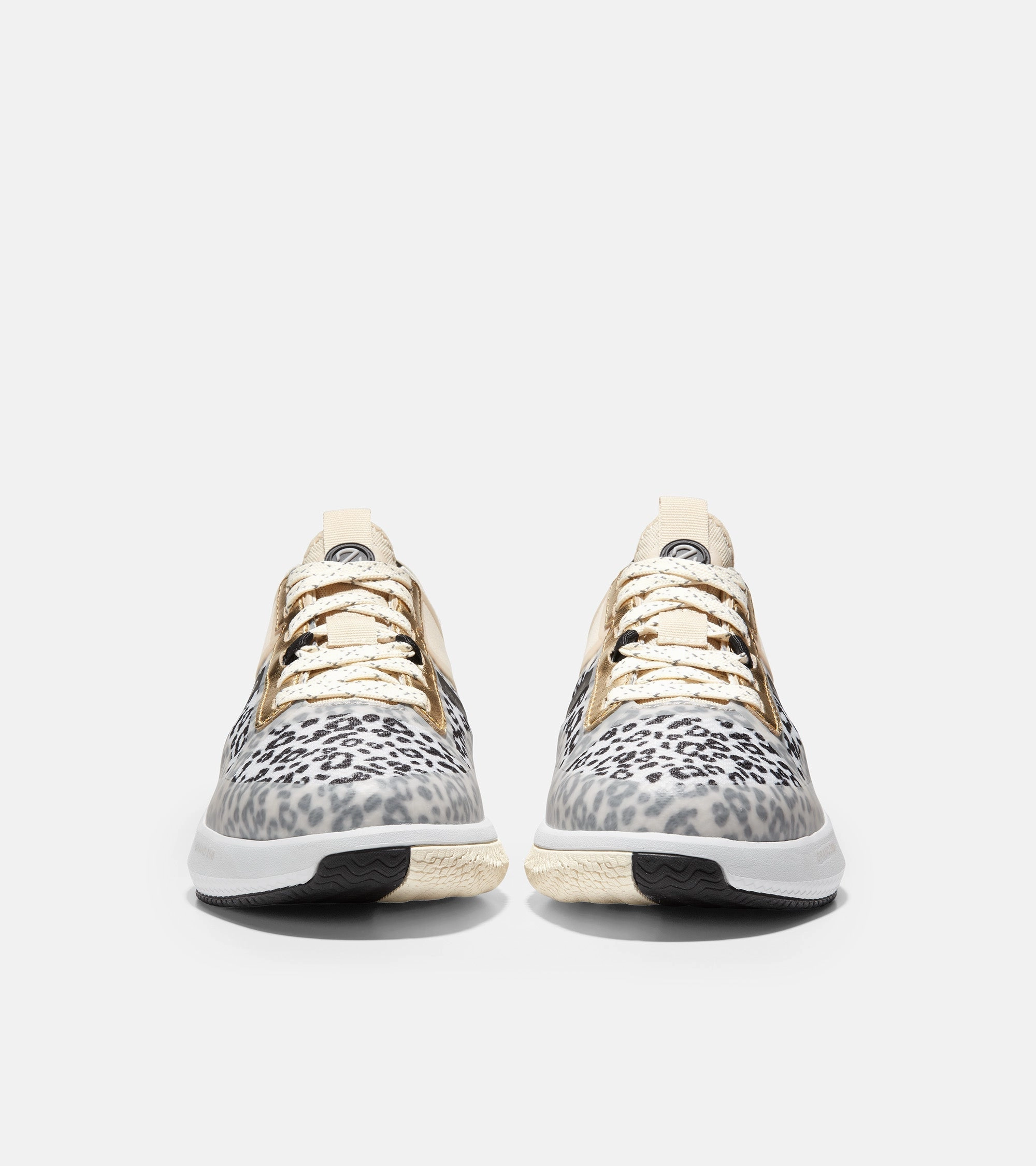 running in an urban area shoes Pro Performance ZER?GRAND Winner Tennis Sneaker