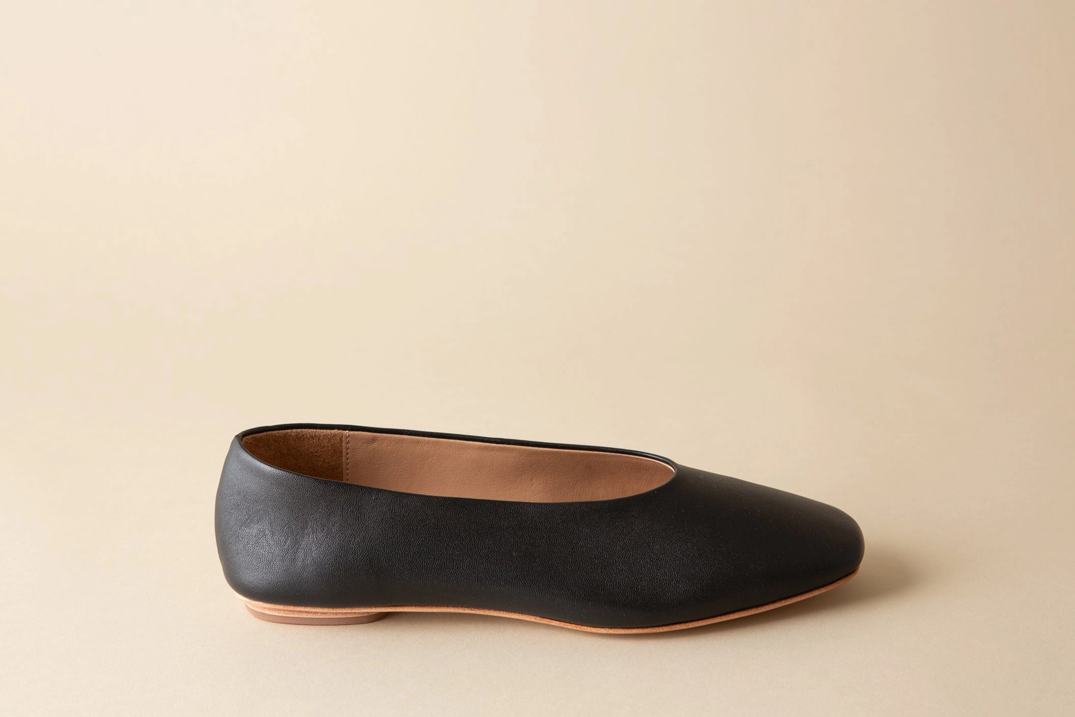 Firm Edge Rich Jewel MARGAUX