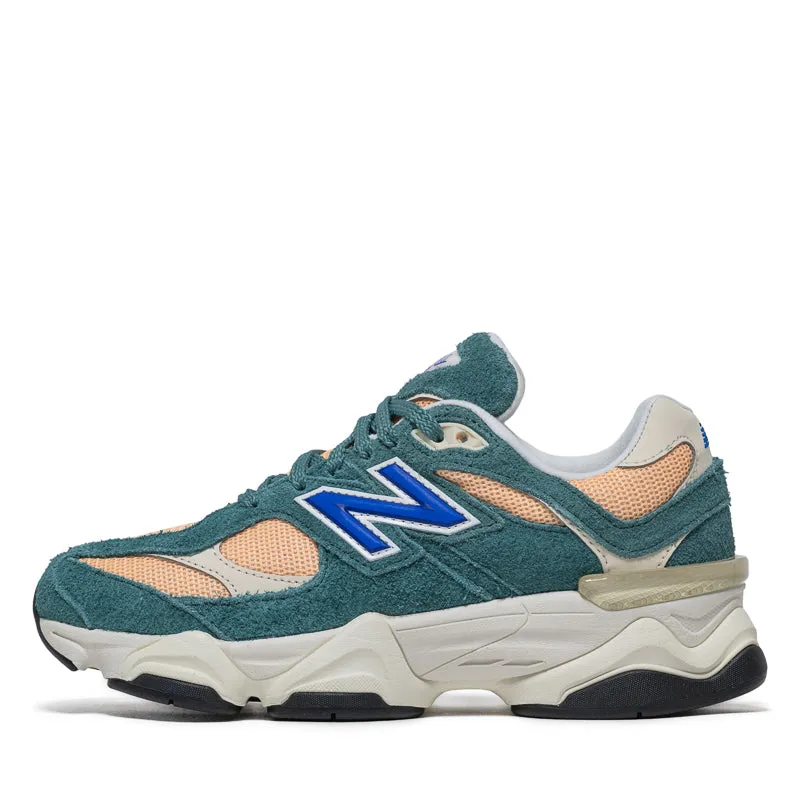 pirate - themed running gear New Balance 9060 (GS) - New Spruce/Peach Blossom