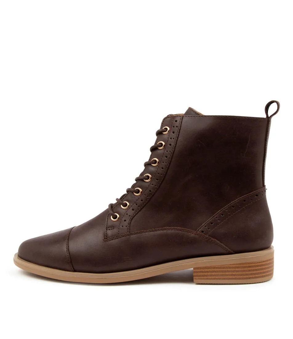 Side view Women's Ziera Footwear style name Storm in Choc Leather. Sku: ZR10305E91LE