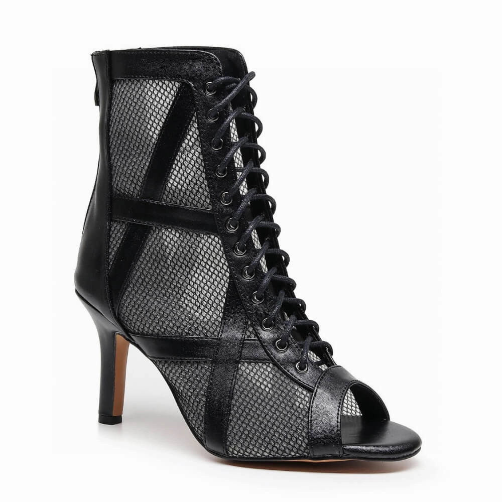 Elegant Lines All-Purpose Wear Xiomara Wide Fit - Black Vegan Leather - Street Sole