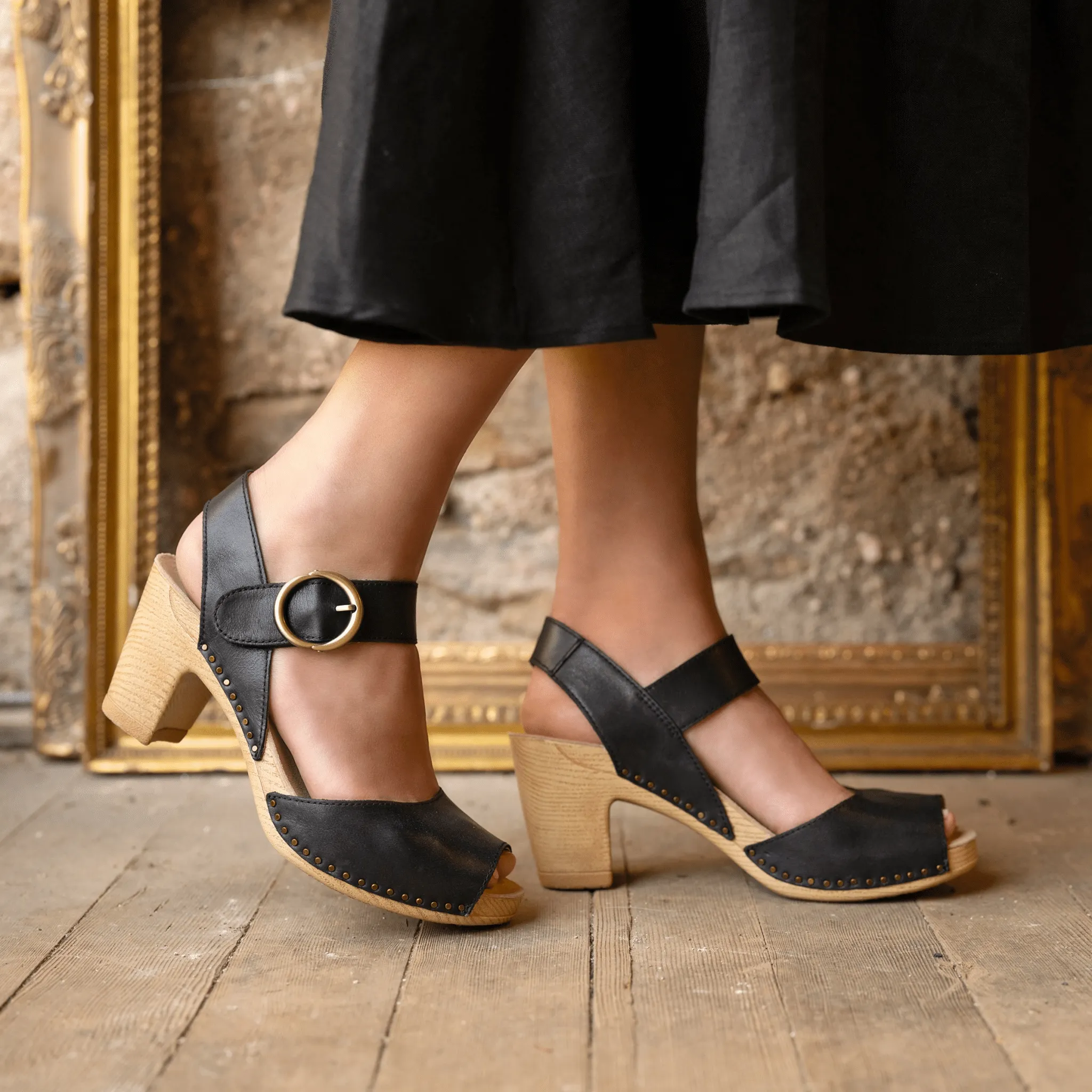 Tamra | Pull Up | Black - Sandals - Dansko