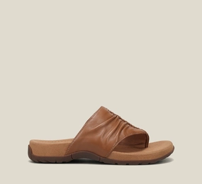 TAOS GIFT 2 SANDAL - TAN Travel-Friendly Shoes