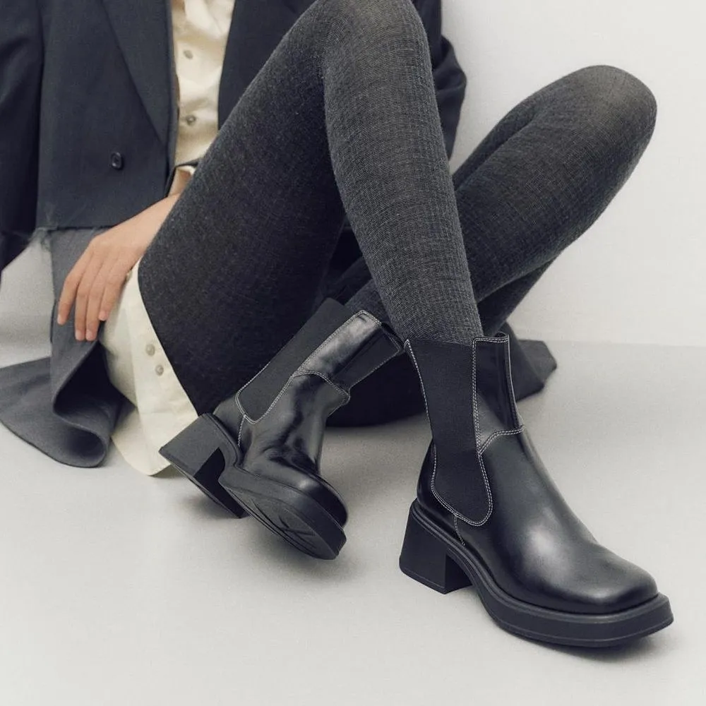 Vagabond Women's Dorah Boots in Black Leather Protective Cushion Sleek Function