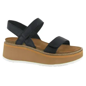 Soft Interior Meringue | Leather | Soft Black w/ Camel Sole