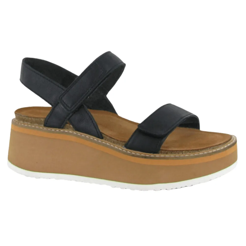 Meringue | Leather | Soft Black w/ Camel Sole City Bright Happy Move