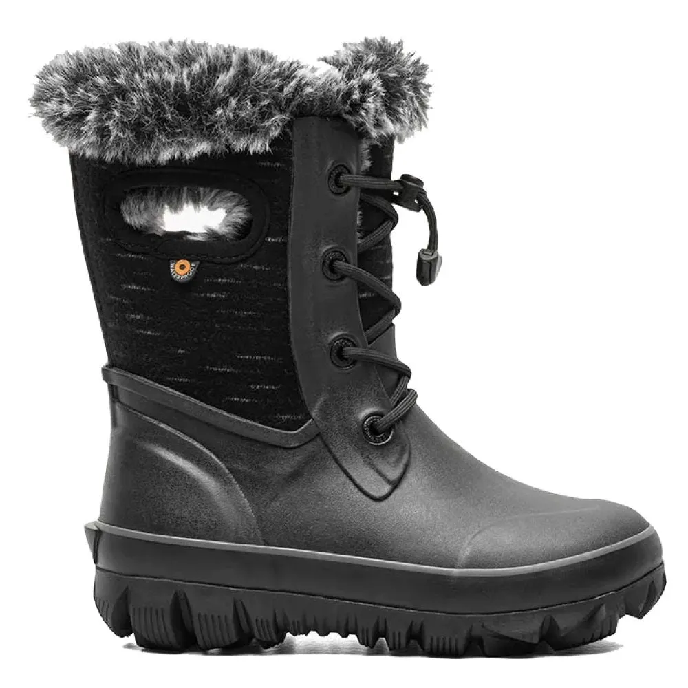 quick dry LaceUp Weathered Look Bogs Youth Arcata II Dash in Black