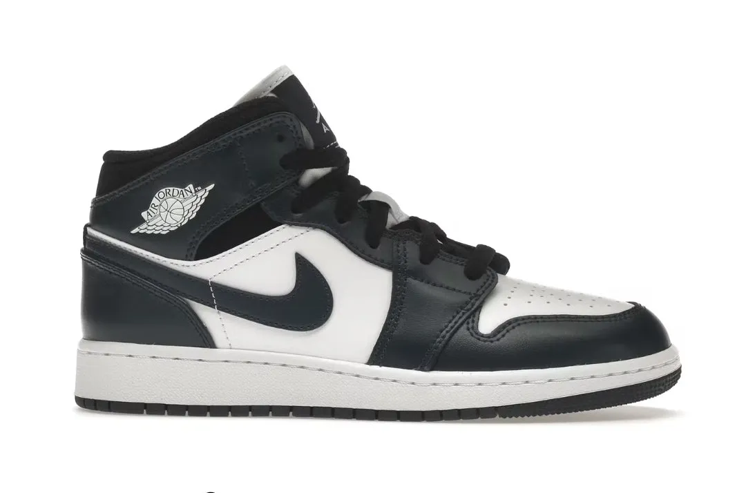 Jordan 1 Mid Armory Navy (GS) Comfort Lining