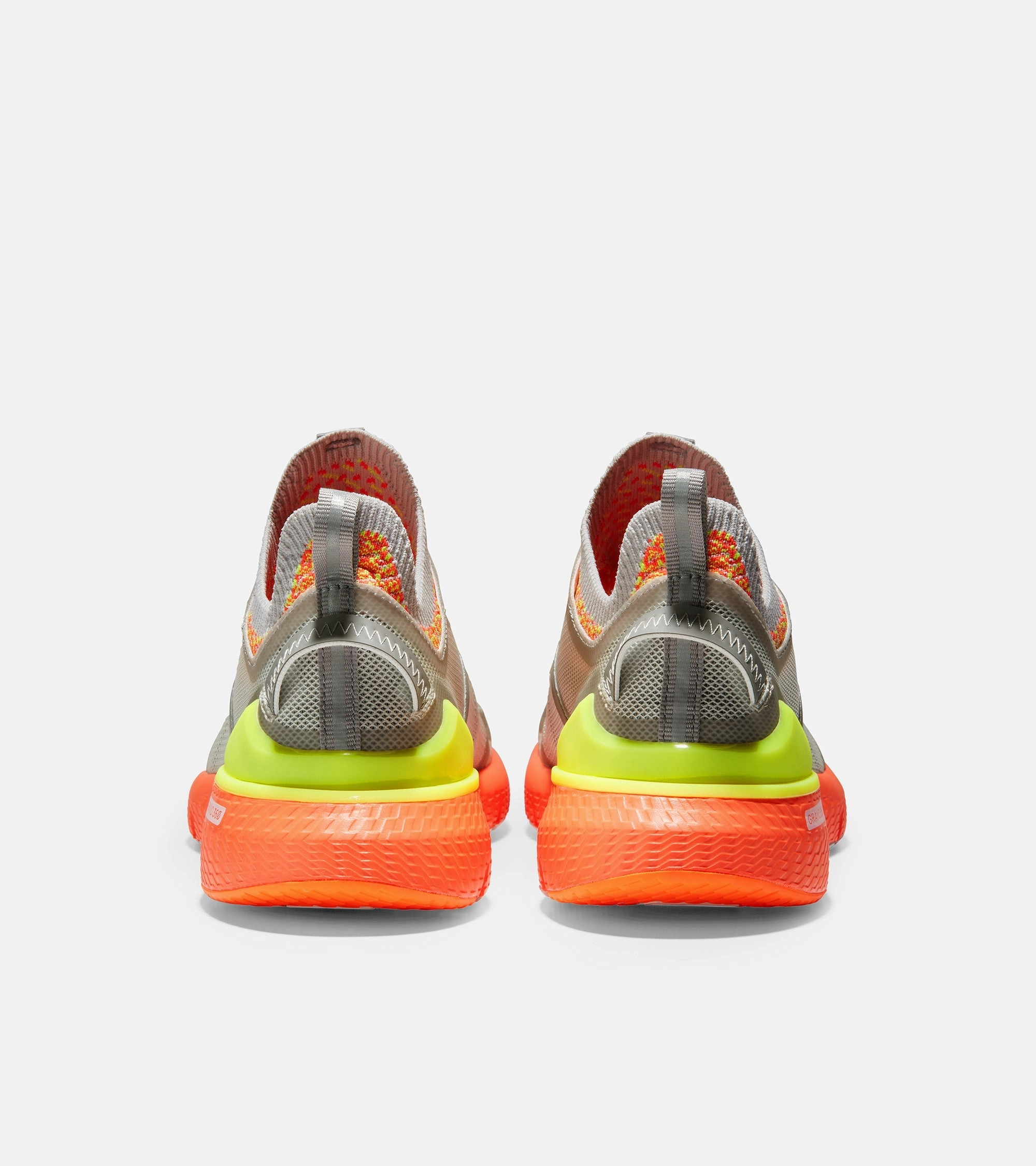 running in a ditch area shoes carbon - fiber running shoes ZER?GRAND Overtake Running Shoe